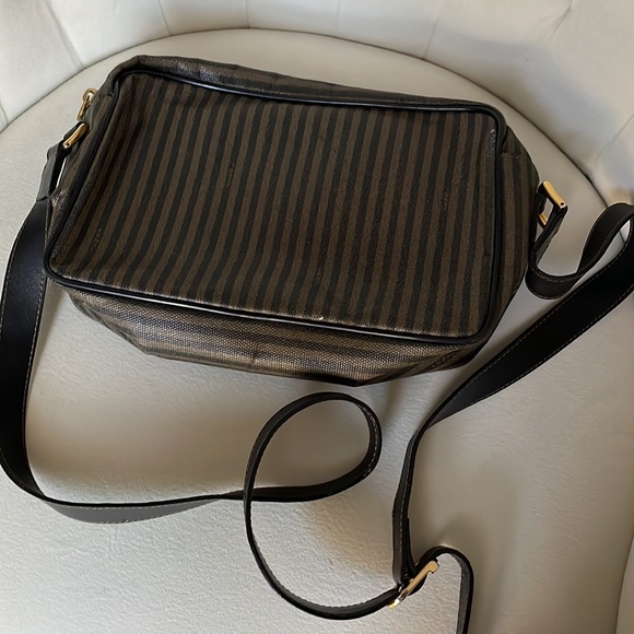 Vintage Fendi Bag - Picture 3 of 6